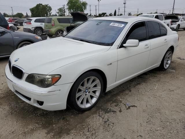 BMW 750i