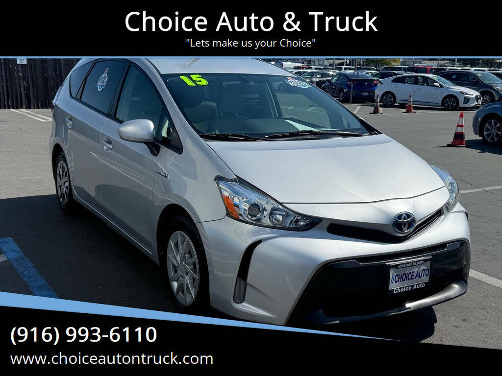 Toyota Prius V