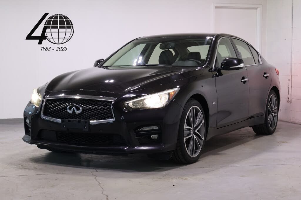 Infiniti Q50