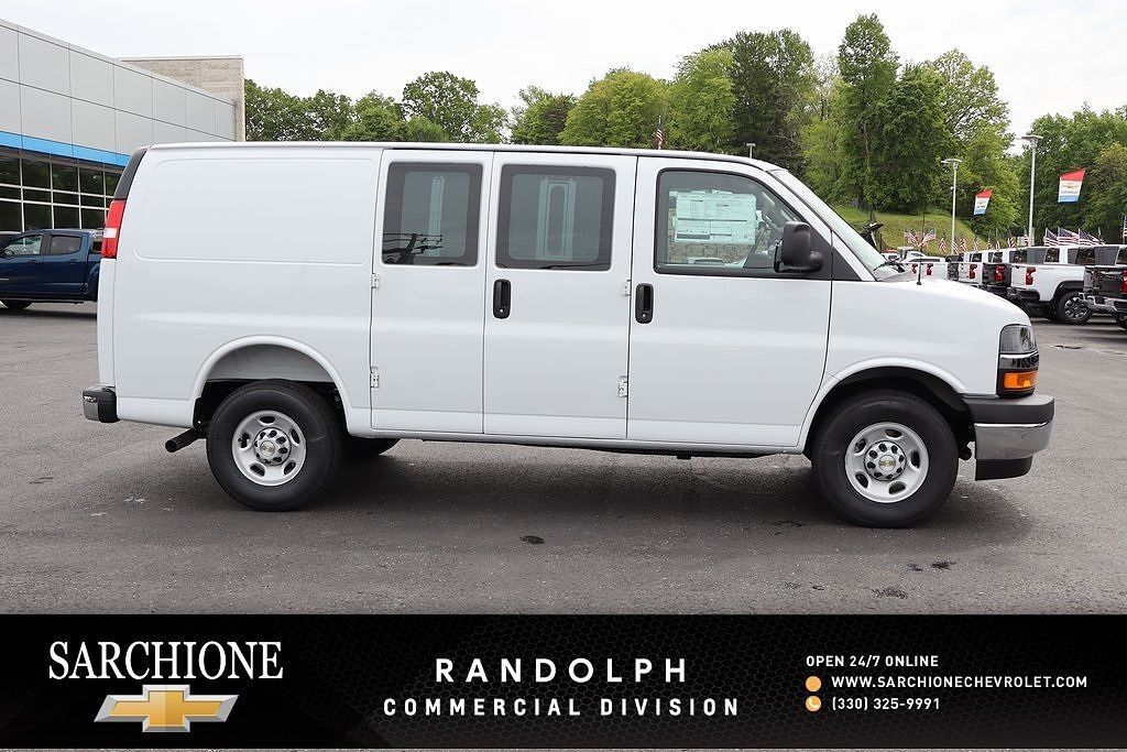 2025 CHEVROLET Express