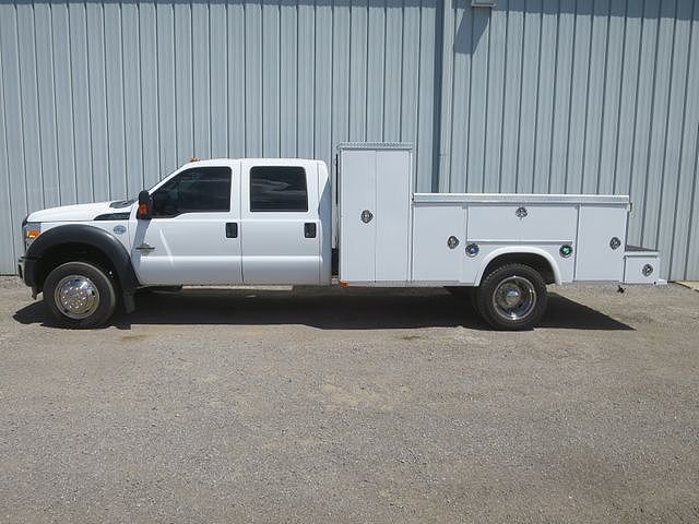 2015 FORD F-550