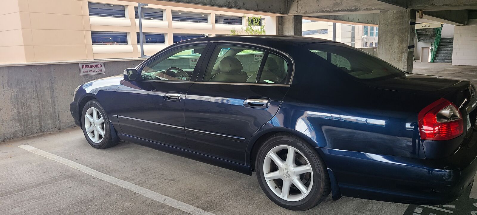 Infiniti Q45