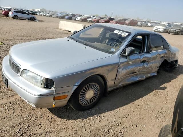Infiniti Q45