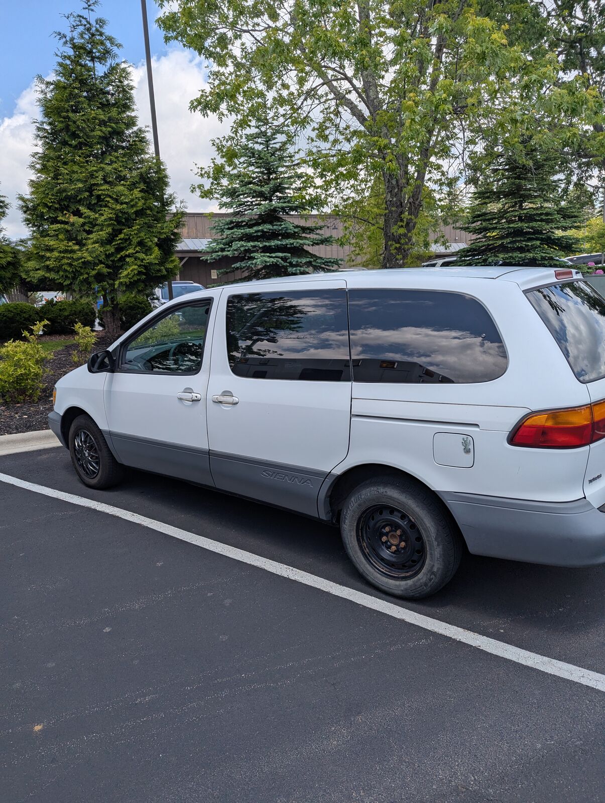 Toyota Sienna