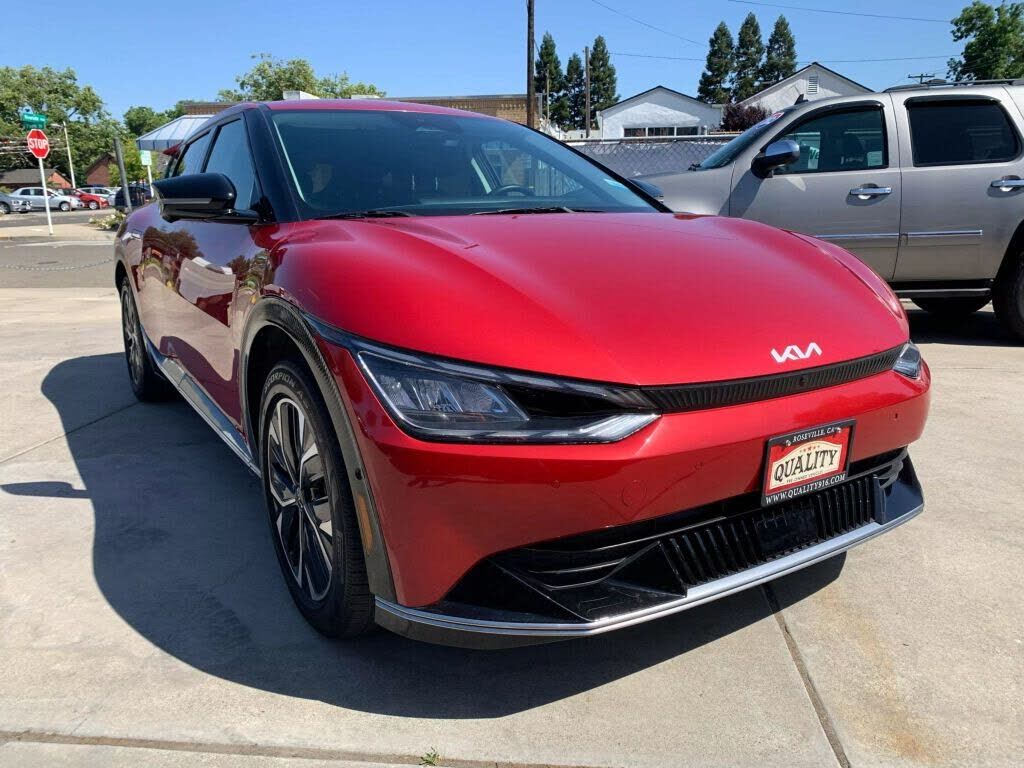 2022 KIA EV6