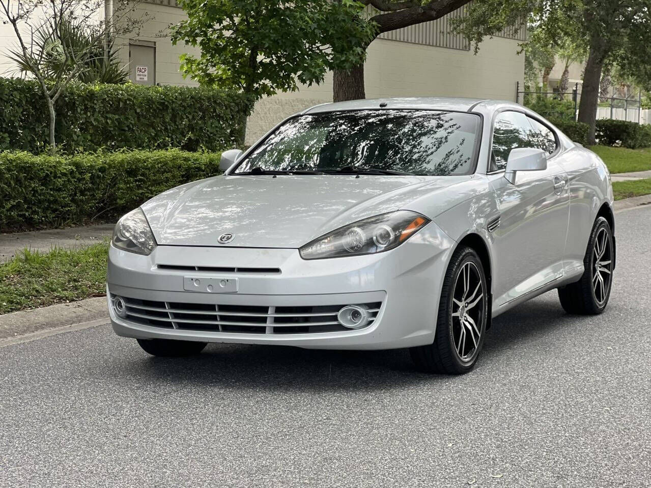 Hyundai Tiburon