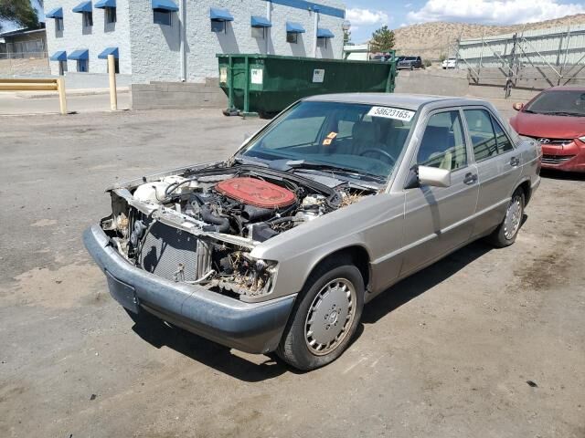 Mercedes-Benz 190