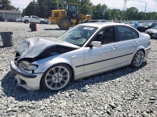 BMW 330i