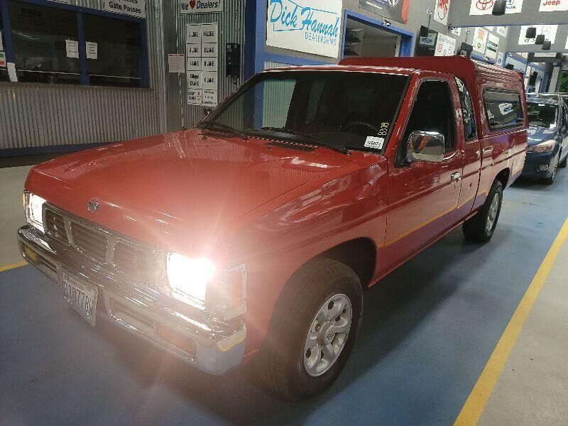 Nissan Pickup