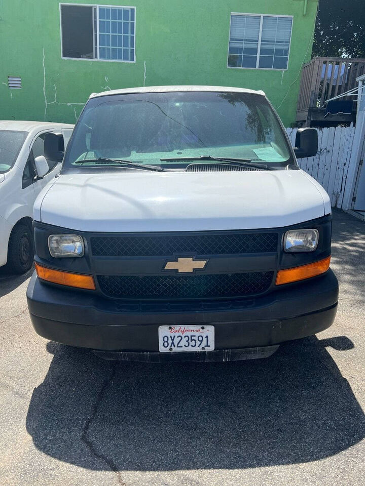 2010 CHEVROLET Express