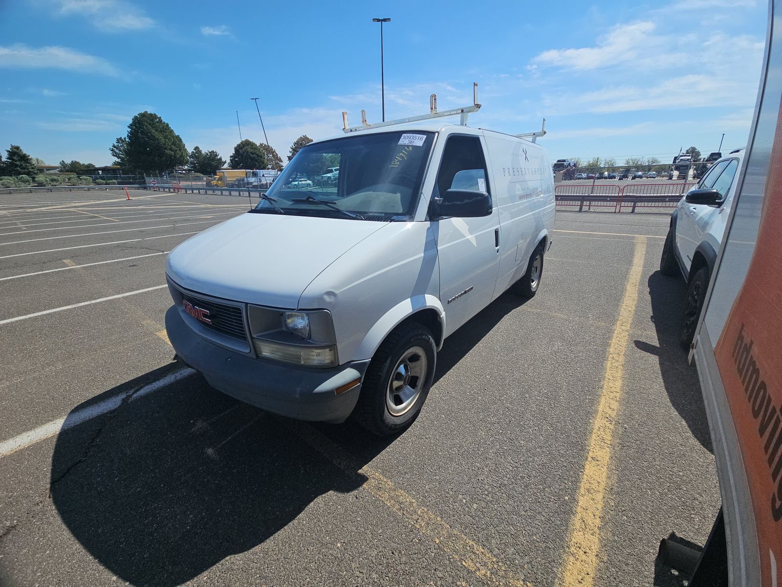 GMC Safari