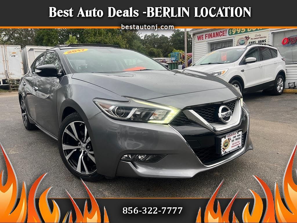 2017 NISSAN Maxima