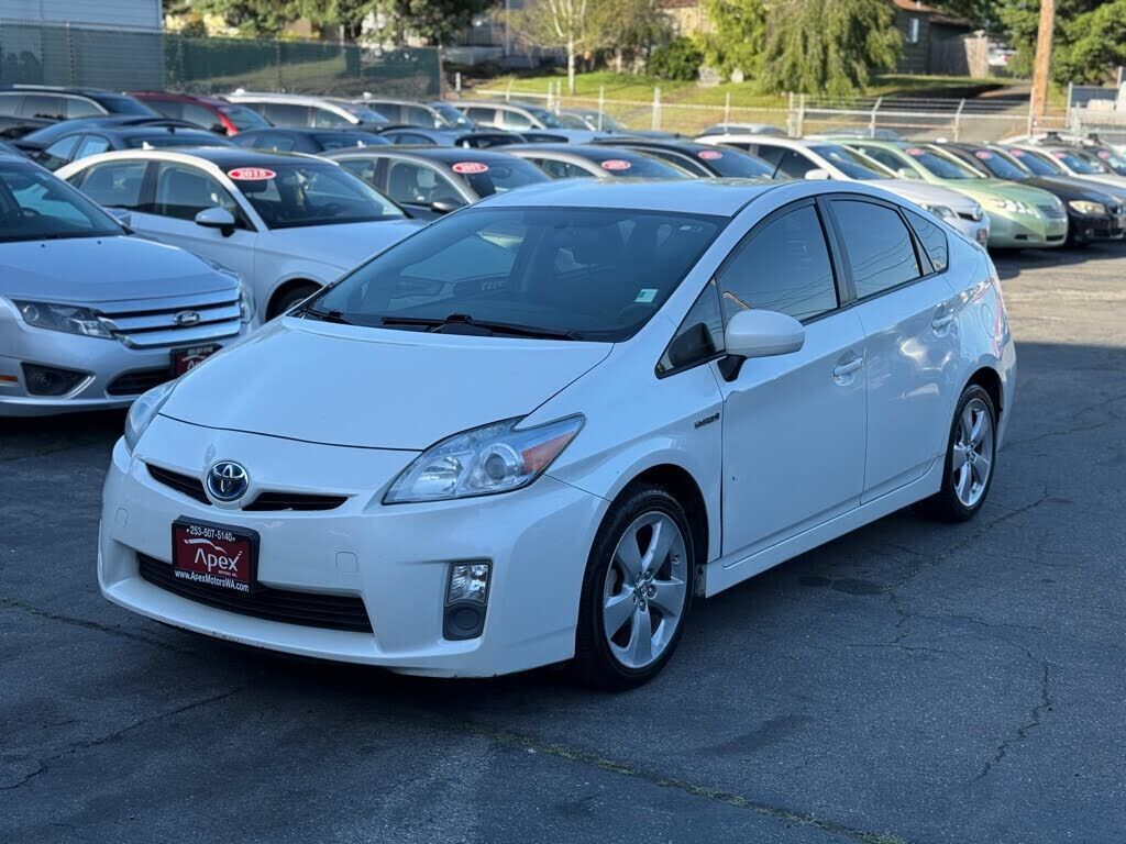 2011 TOYOTA PRIUS