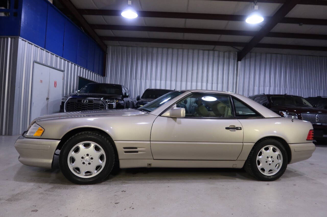 Mercedes-Benz SL-Class