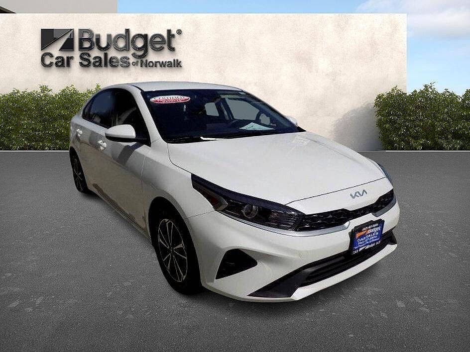 2024 KIA Forte