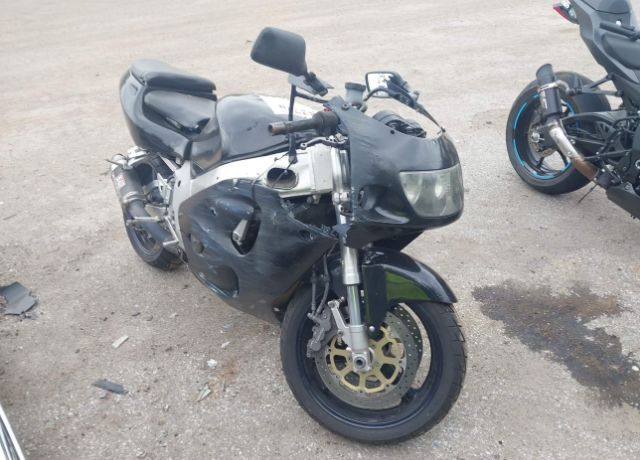 Suzuki GSX-R750