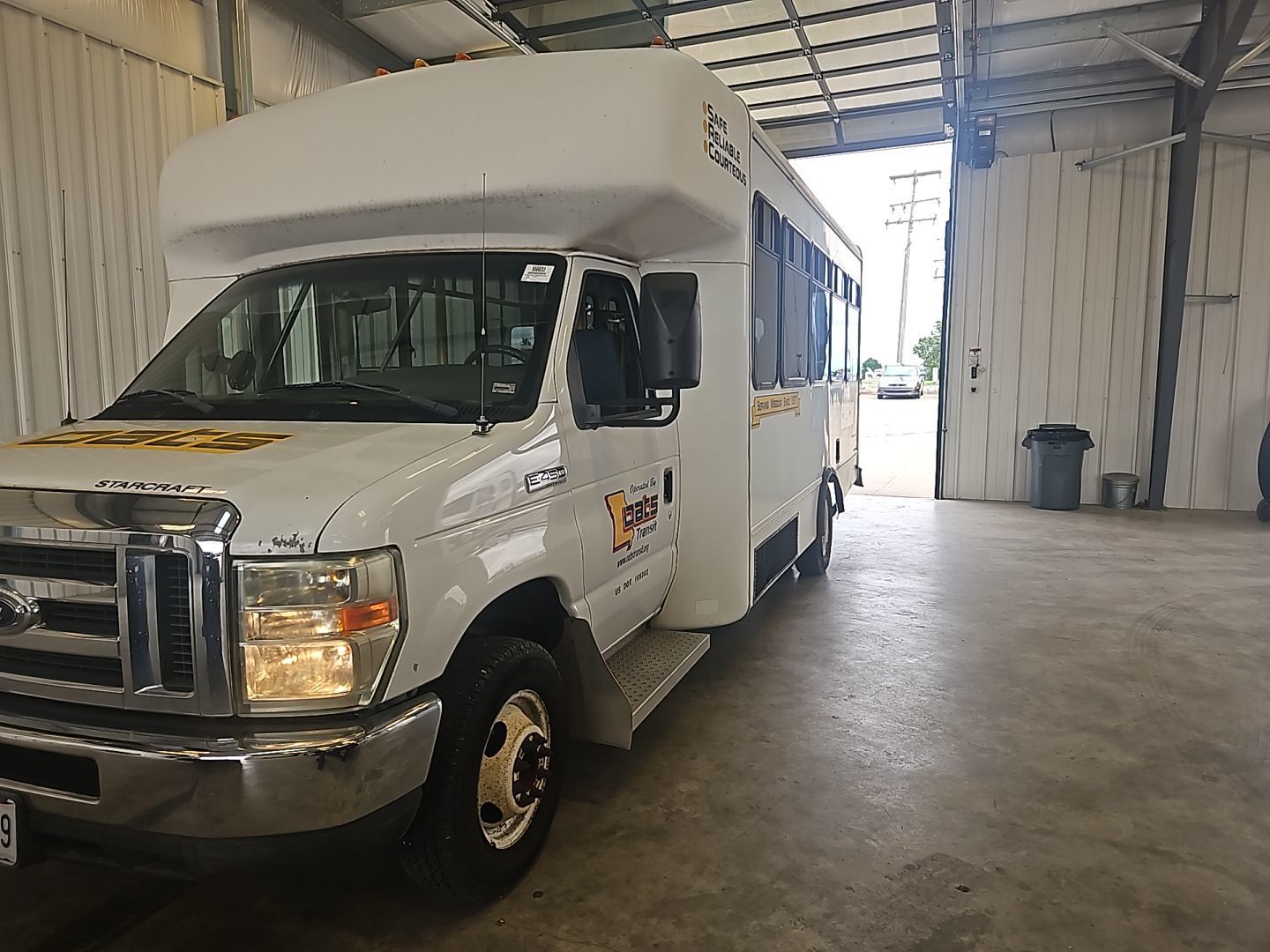Ford E-450