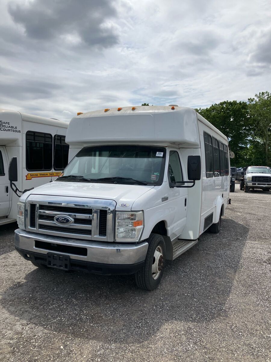 Ford E-450