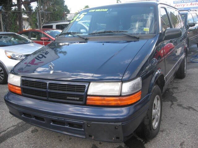 Dodge Caravan