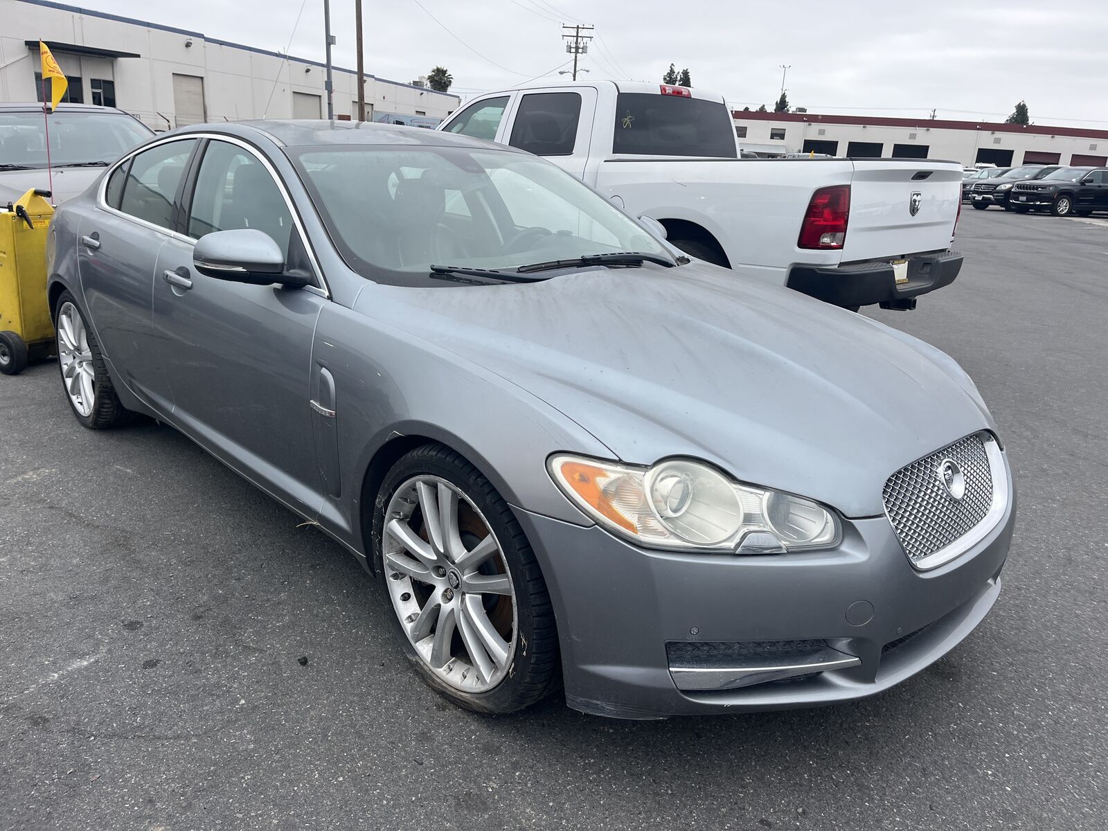 Jaguar XF