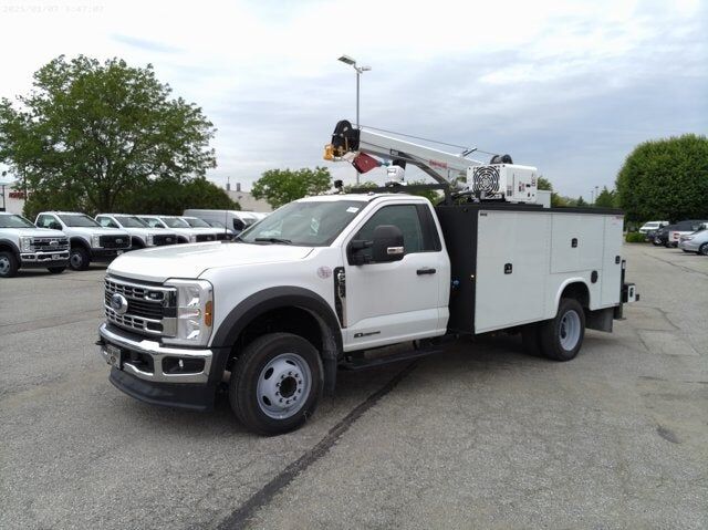 2024 FORD F-550