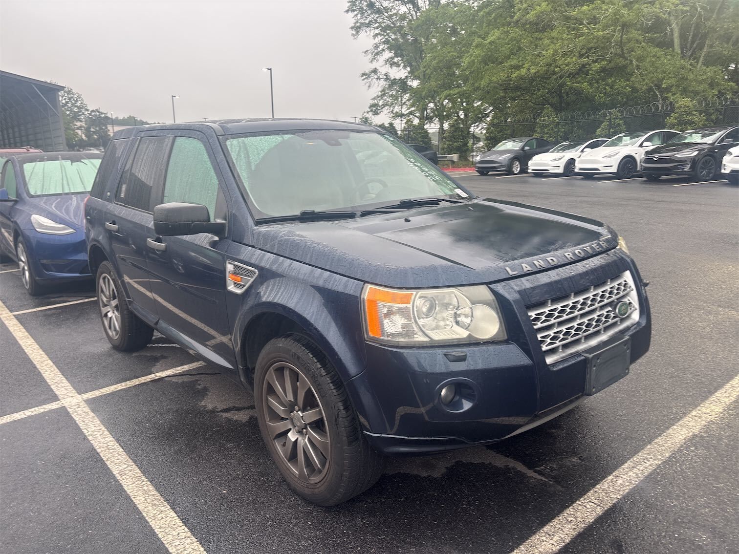 Land Rover LR2
