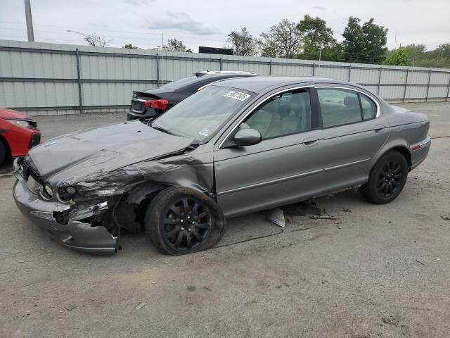 Jaguar X-Type
