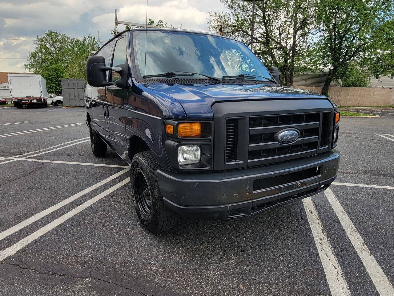 2012 FORD E-250