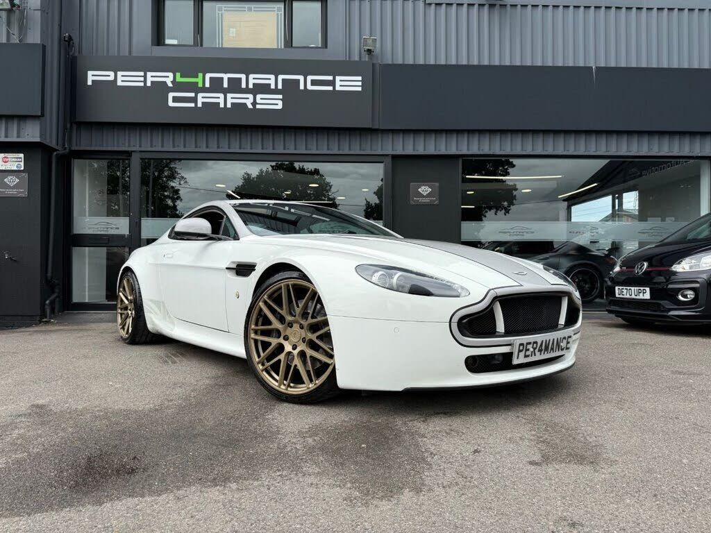 Aston Martin V8 Vantage