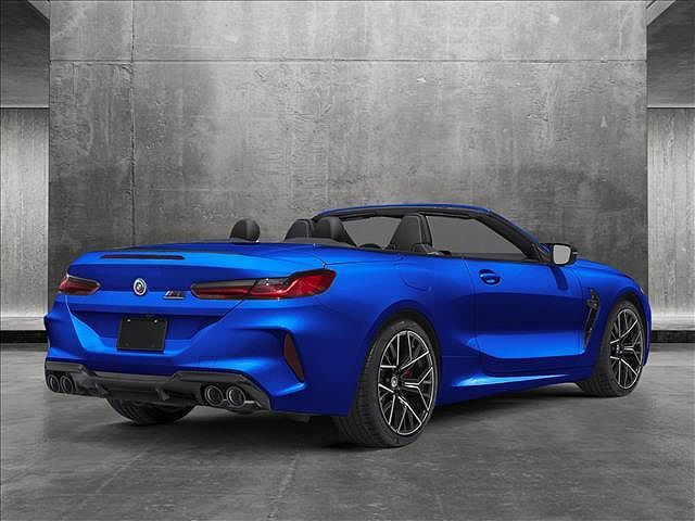 2025 BMW M8