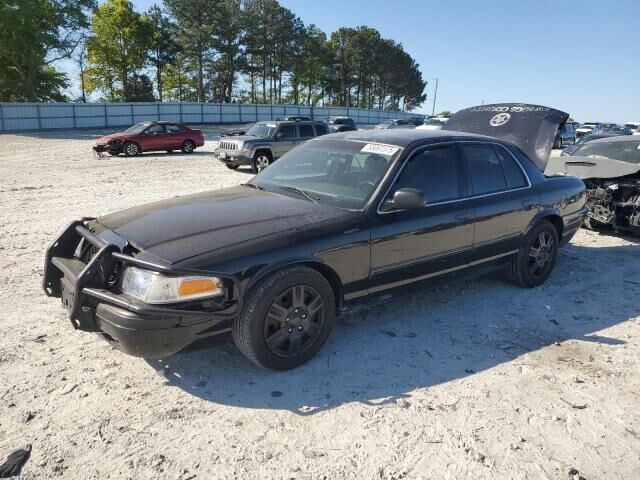 Ford Crown Victoria