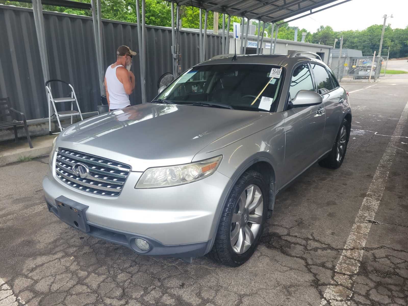 Infiniti FX35