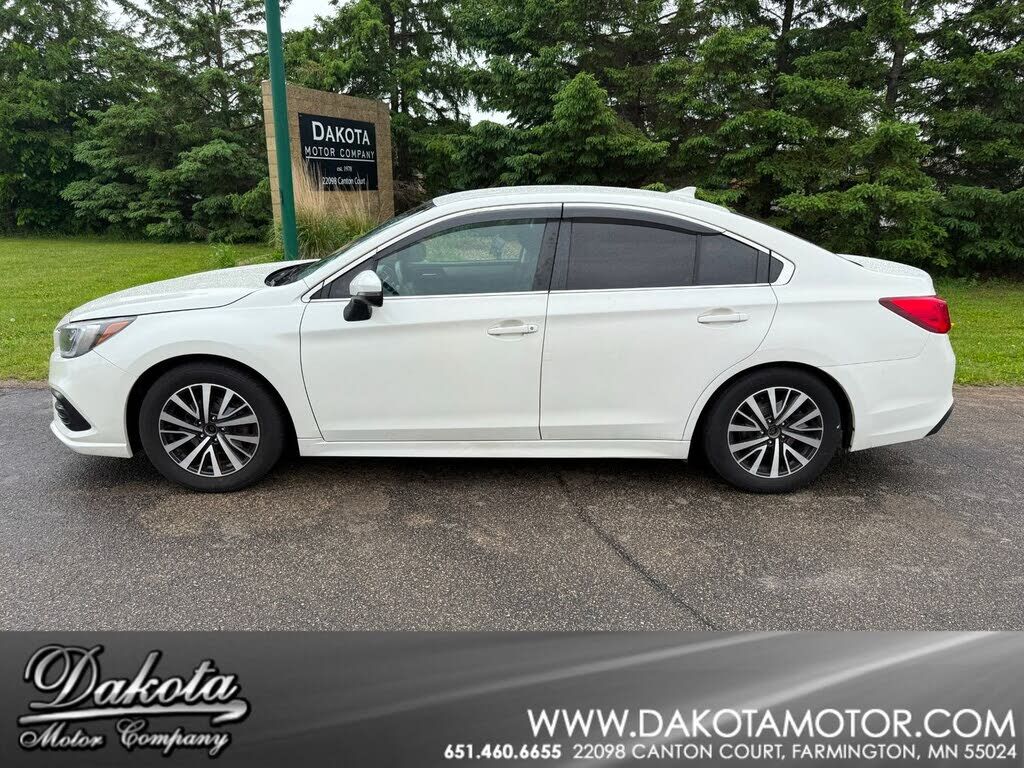 2019 SUBARU Legacy
