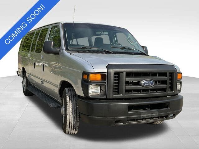 2012 FORD E-350