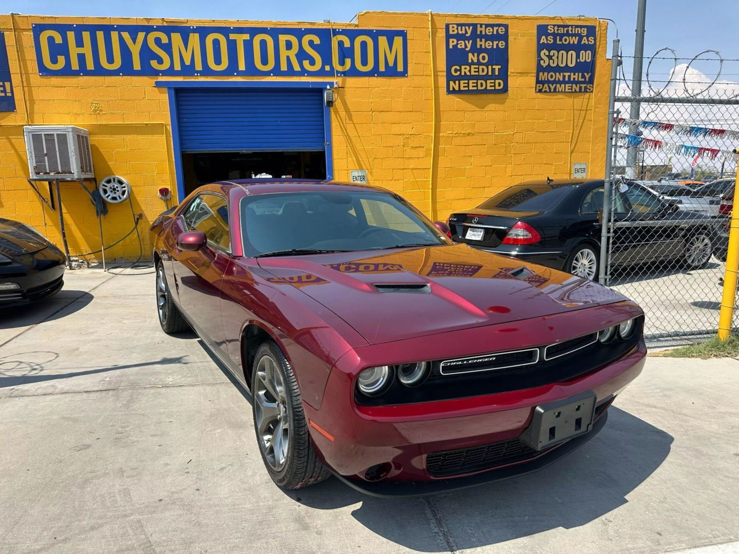 2017 DODGE Challenger