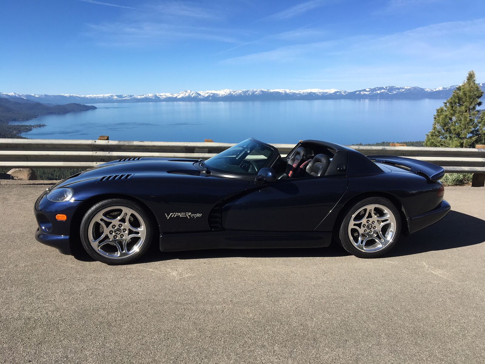 Dodge Viper