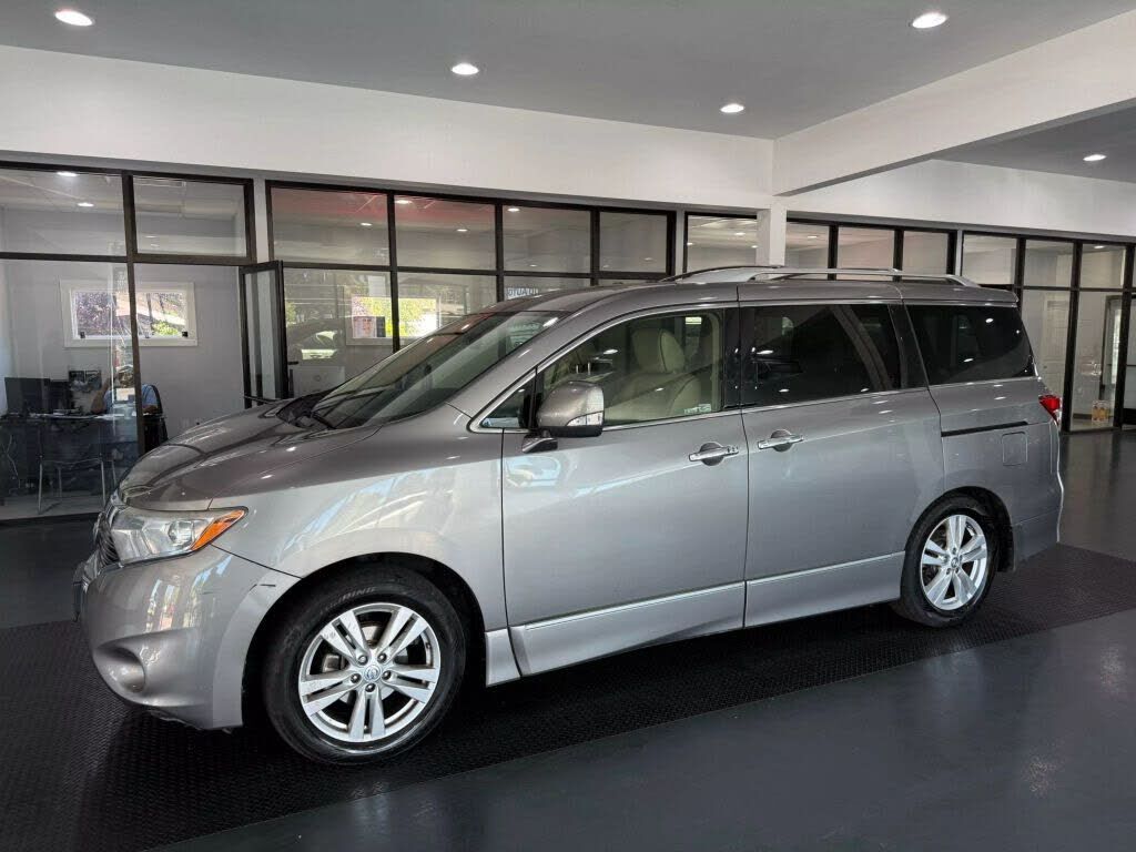 Nissan Quest