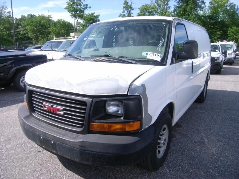 GMC Savana