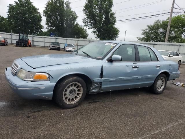Ford Crown Victoria