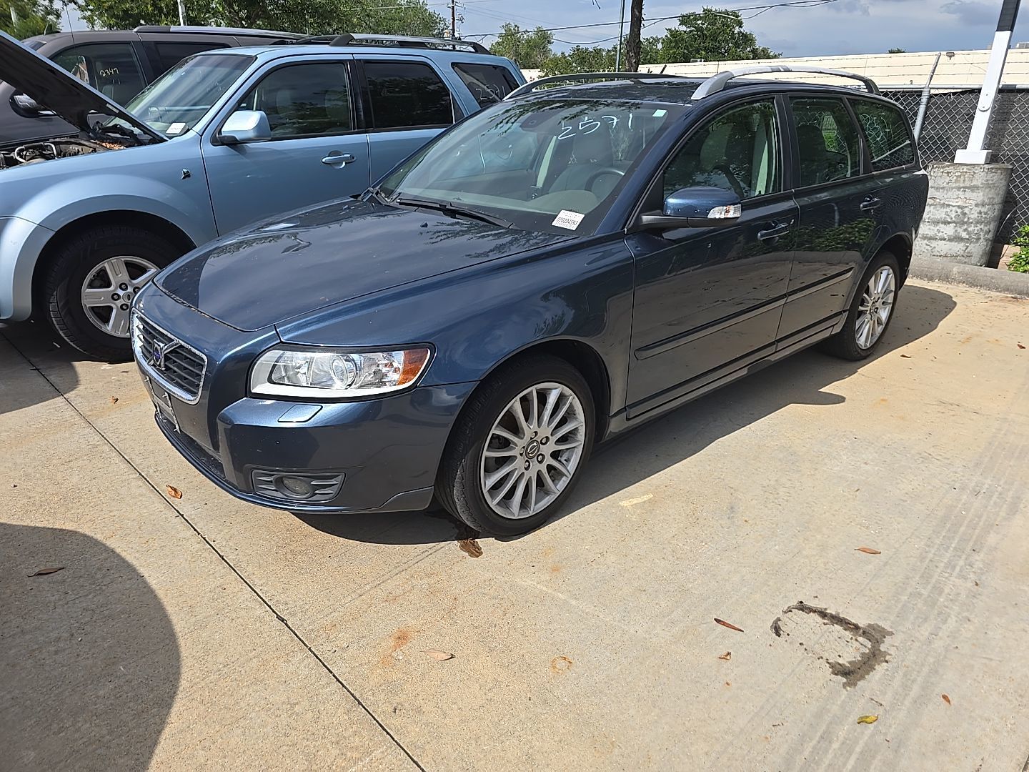 Volvo V50