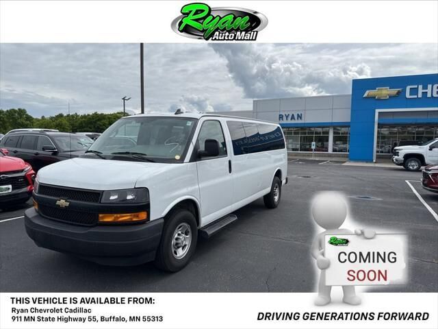 2022 CHEVROLET Express