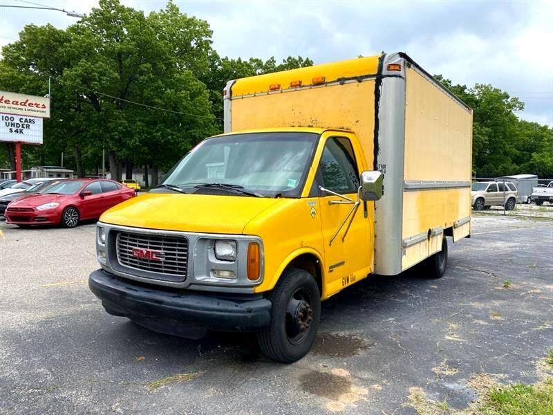 GMC Savana