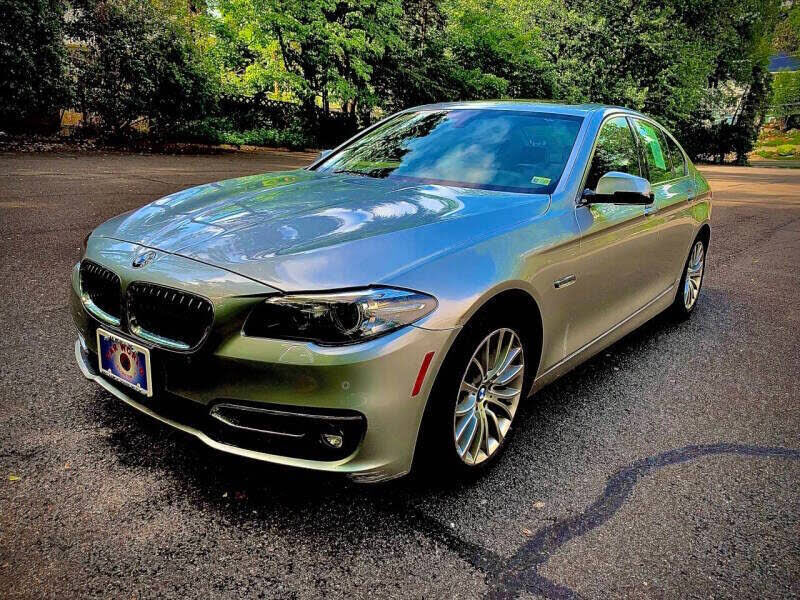 BMW 528i