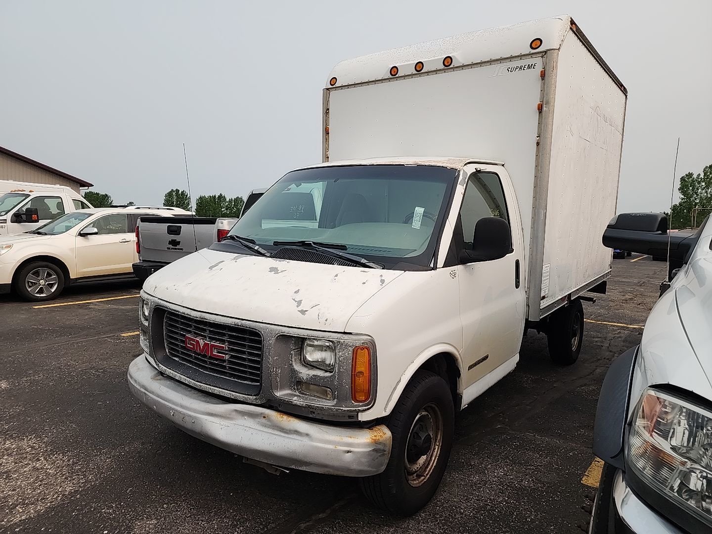 GMC Savana