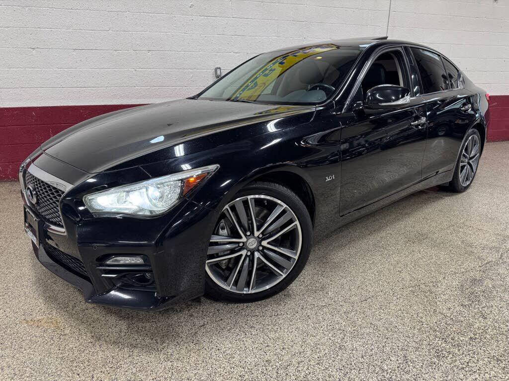 Infiniti Q50