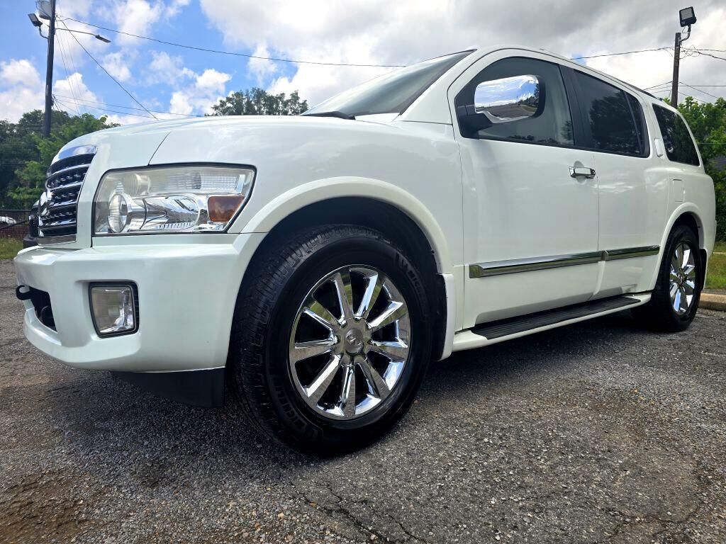 Infiniti QX56