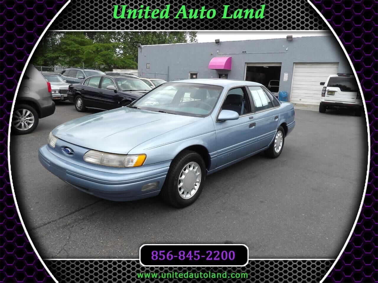 Ford Taurus