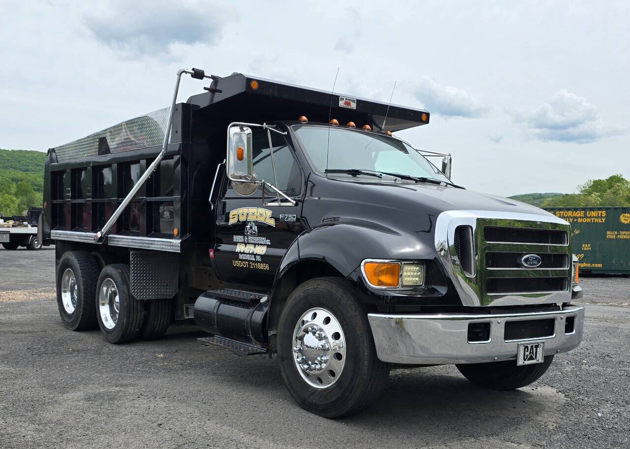 Ford F-750
