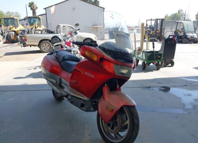 Honda PC800 (PACIFIC COAST)