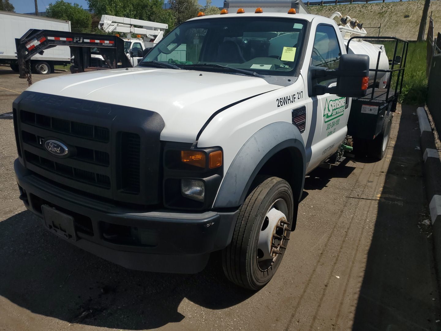 Ford F-550